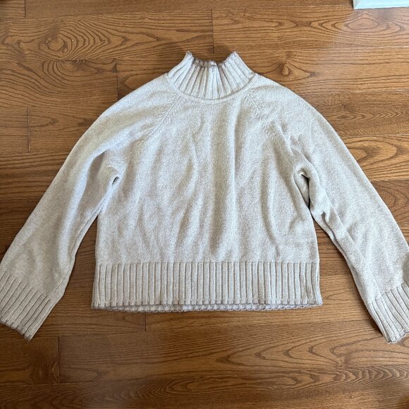 Gap Beige Turtle Neck - Picture 1 of 5